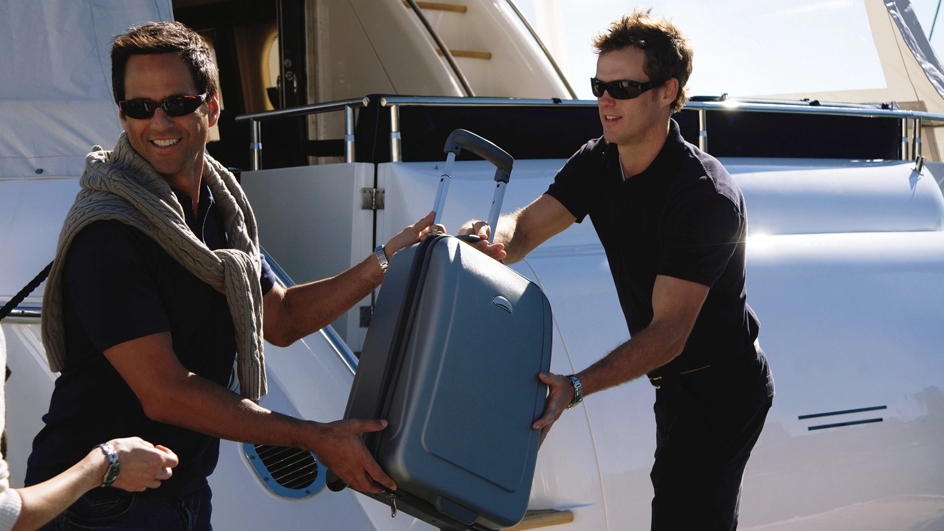 Why Working With a Yacht Charter Broker Makes a Real Difference